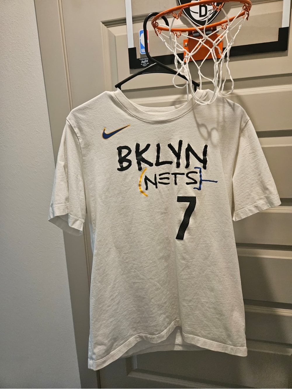 Nike White BKLYN Nets Graphic Tee with #7
